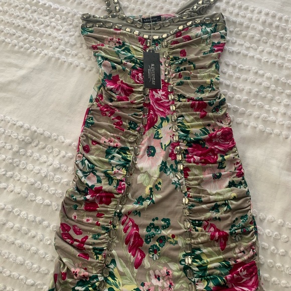 Dresses & Skirts - Floral Dress with crystals sizeS/M